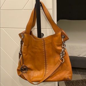 Michael Kors women’s leather crossbody bag